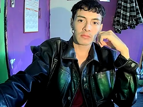 crisanto8 online show from May 2026 10:28:02 PM