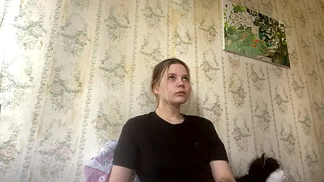 Snapshot of SusanaLeichty chatting on July 2026 02:19:01 PM SusanaLeichty online show from July 2026 02:19:01 PM