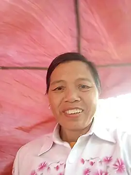Snapshot of Elfledaa chatting on June 2026 02:20:02 AM Elfledaa online show from June 2026 02:20:02 AM