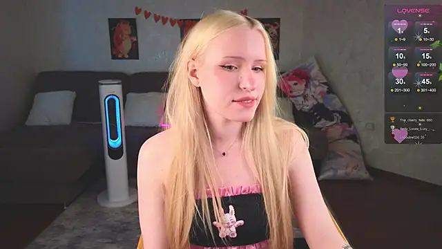 HILLOCHKA online show from June 2026 02:30:02 PM