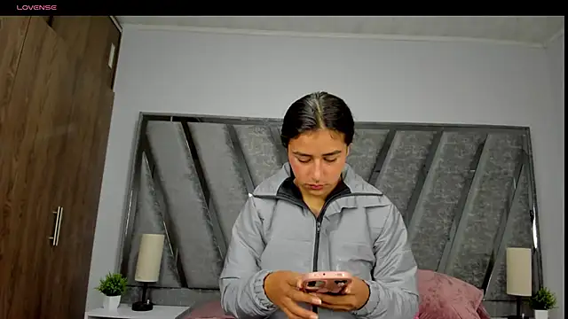 selene evanss online show from May 2026 05:32:02 PM