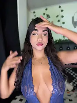 BellaRicciX X online show from May 2026 08:04:02 PM