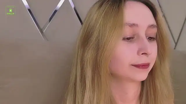 RachelVacsler online show from June 2026 09:41:02 PM