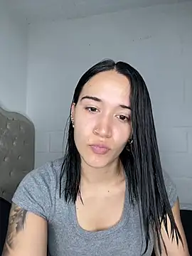 Snapshot of DaniRivers_ chatting on July 2026 06:58:02 PM DaniRivers online show from July 2026 06:58:02 PM