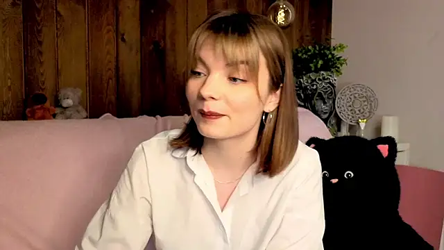 Snapshot of IvoryPesante chatting on May 2026 07:59:02 PM IvoryPesante online show from May 2026 07:59:02 PM