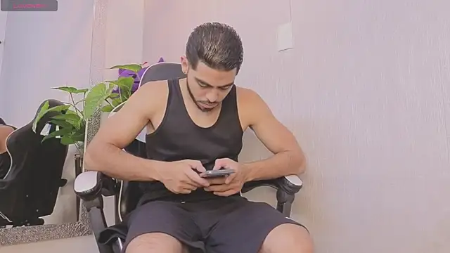 Snapshot of Jadiel_Stone chatting on July 2026 05:09:02 PM Jadiel Stone online show from July 2026 05:09:02 PM