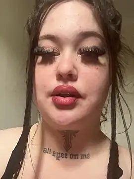 6foot3Woman online show from June 2026 08:31:02 AM