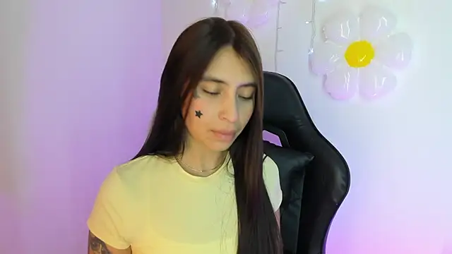 -Macarron- online show from May 2026 04:21:02 AM