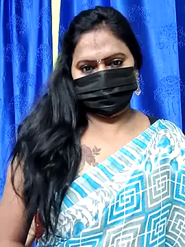 Snapshot of Meera_mia chatting on June 2026 03:22:02 AM Meera mia online show from June 2026 03:22:02 AM