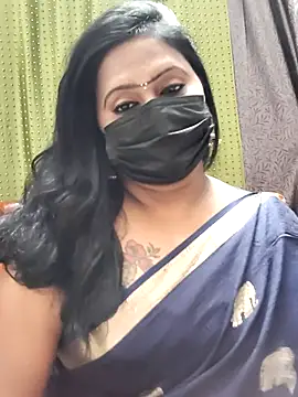 Snapshot of Meera_mia chatting on July 2026 06:58:02 PM Meera mia online show from July 2026 06:58:02 PM