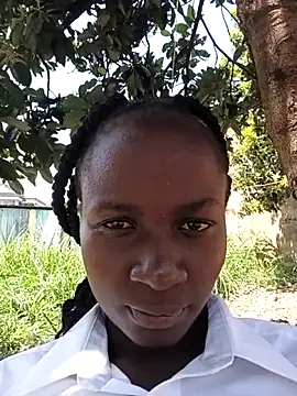 Snapshot of Ebonylouisa chatting on June 2026 09:01:01 AM Ebonylouisa online show from June 2026 09:01:01 AM