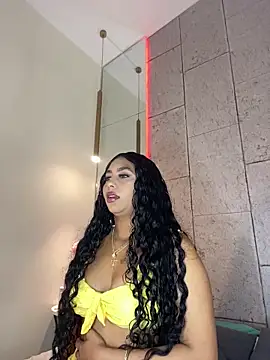 Snapshot of mina_hammani chatting on May 2026 11:40:01 AM mina hammani online show from May 2026 11:40:01 AM