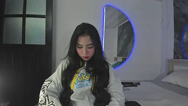 Kitty-Alice online show from May 2026 03:26:01 AM