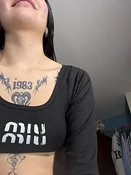 Valery11 online show from May 2026 06:31:02 PM