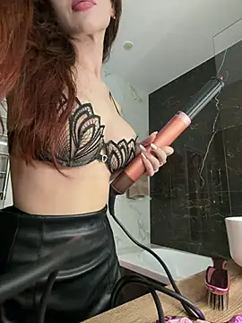 Anje Coxx online show from July 2026 05:27:02 PM