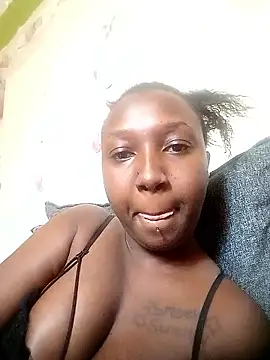 sexy-joyleen online show from June 2026 06:42:02 AM