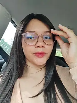 RoouseSiren online show from May 2026 07:23:02 PM