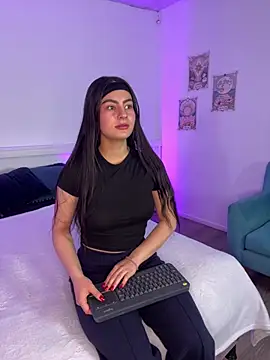 Snapshot of Aitana06 chatting on June 2026 11:25:01 AM Aitana06 online show from June 2026 11:25:01 AM