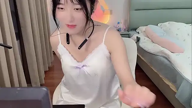 Snapshot of chunchun_2026 chatting on June 2026 03:27:02 PM chunchun 2026 online show from June 2026 03:27:02 PM