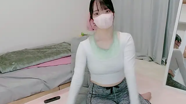 Hikari  o00 online show from July 2026 11:04:02 PM