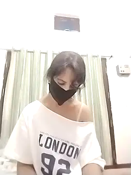 cutieNancy89 online show from July 2026 03:16:02 PM