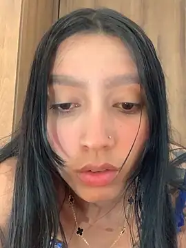Snapshot of chiara_8 chatting on May 2026 07:15:02 AM chiara 8 online show from May 2026 07:15:02 AM