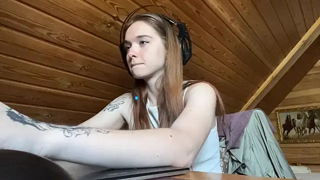 Snapshot of MariaLake chatting on July 2026 04:16:01 AM MariaLake online show from July 2026 04:16:01 AM