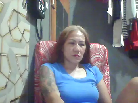 Snapshot of pinayheartaker chatting on June 2026 12:18:02 PM pinayheartaker online show from June 2026 12:18:02 PM