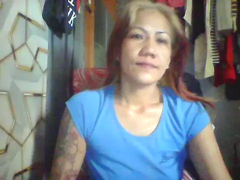 Snapshot of pinayheartaker chatting on June 2026 02:01:02 AM pinayheartaker online show from June 2026 02:01:02 AM