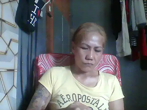 Snapshot of pinayheartaker chatting on June 2026 02:31:02 AM pinayheartaker online show from June 2026 02:31:02 AM