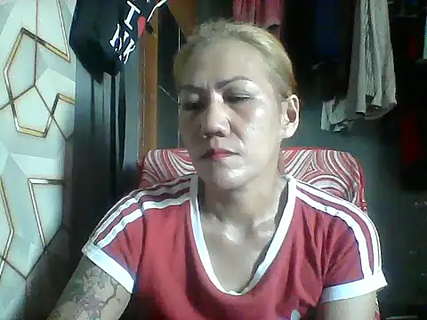 Snapshot of pinayheartaker chatting on July 2026 06:58:02 AM pinayheartaker online show from July 2026 06:58:02 AM