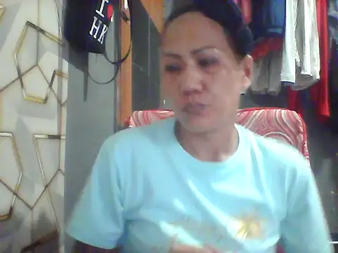 Snapshot of pinayheartaker chatting on July 2026 07:22:01 AM pinayheartaker online show from July 2026 07:22:01 AM