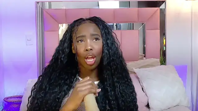 Snapshot of Nia_Williams chatting on June 2026 05:06:02 PM Nia Williams online show from June 2026 05:06:02 PM