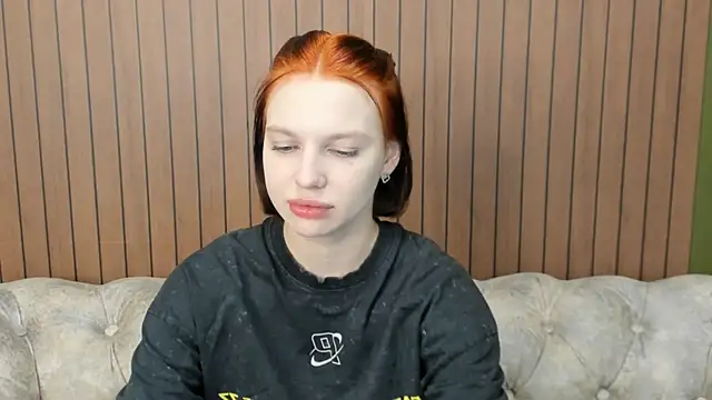Snapshot of Nora_Finch chatting on June 2026 10:18:02 AM Nora Finch online show from June 2026 10:18:02 AM