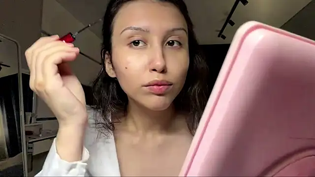 Snapshot of Alicekitty67 chatting on June 2026 03:13:02 PM Alicekitty67 online show from June 2026 03:13:02 PM