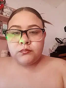 VeryGirlhot online show from May 2026 07:59:02 PM