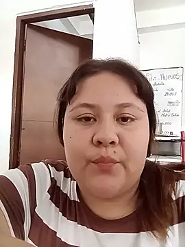 VeryGirlhot online show from August 2026 03:28:02 PM