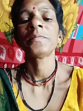 Snapshot of Cut_umang74 chatting on July 2026 10:45:01 PM Cut umang74 online show from July 2026 10:45:01 PM