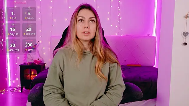 LindaWhite  online show from March 2026 10:01:01 PM