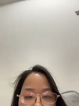 honghong mother online show from June 2026 03:43:02 PM