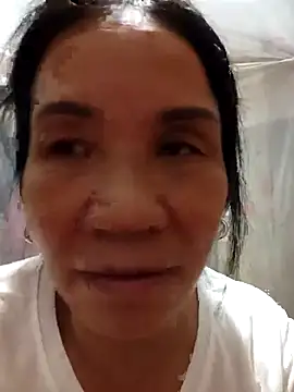 Snapshot of Yuen123y chatting on May 2026 02:25:01 PM Yuen123y online show from May 2026 02:25:01 PM
