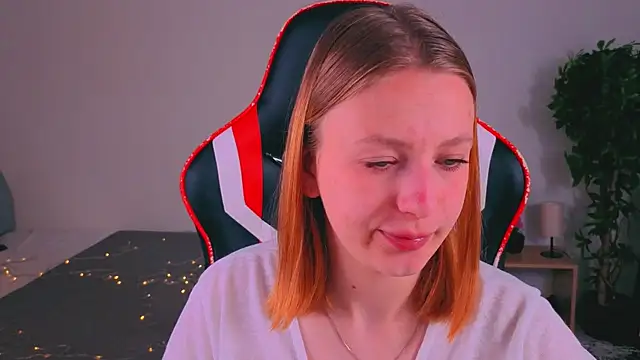 Snapshot of BeatriceLoven chatting on July 2026 07:36:01 AM BeatriceLoven online show from July 2026 07:36:01 AM