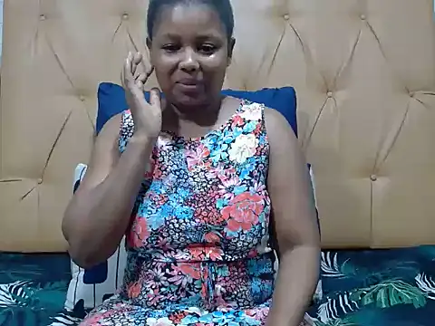 Snapshot of Mellowkittyyellow chatting on June 2026 01:50:01 PM Mellowkittyyellow online show from June 2026 01:50:01 PM