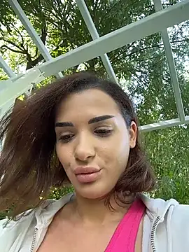 chloenyx online show from May 2026 12:57:01 PM
