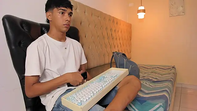 Samir 19XX online show from June 2026 06:10:02 PM