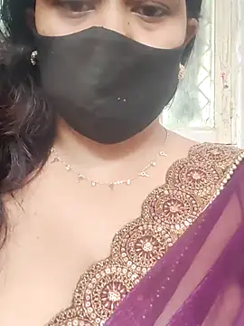 Snapshot of sexyveena chatting on July 2026 08:51:02 AM sexyveena online show from July 2026 08:51:02 AM