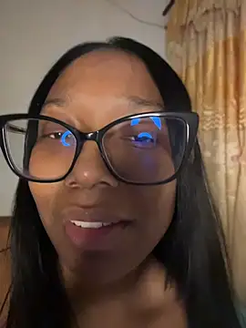 Snapshot of chell_iivy chatting on July 2026 07:23:02 AM chell iivy online show from July 2026 07:23:02 AM
