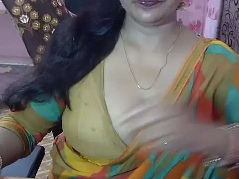 Snapshot of PRIYANKA_023 chatting on June 2026 05:30:01 AM PRIYANKA 023 online show from June 2026 05:30:01 AM