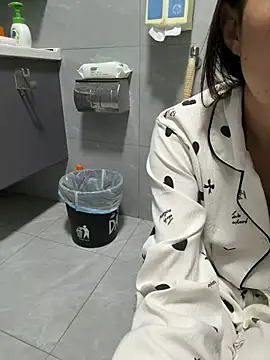 Snapshot of Xiao_Mao_meow chatting on July 2026 02:38:01 AM Xiao Mao meow online show from July 2026 02:38:01 AM