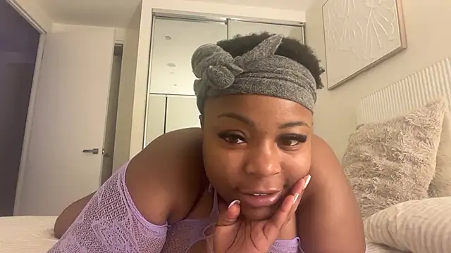 Snapshot of Alicia_lamarsx chatting on July 2026 04:44:01 PM Alicia lamarsx online show from July 2026 04:44:01 PM